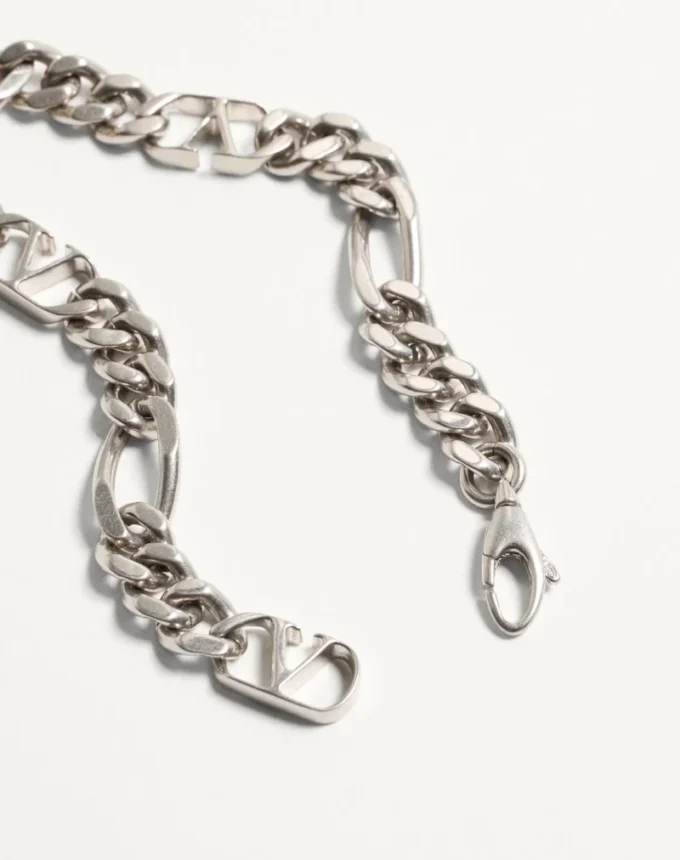 Βραχιόλι Valentino Garavani Chez Valentino από μέταλλο, σμάλτο και στρας Swarovski® Βραχιόλι Valentino Garavani Chez Valentino από μέταλλο, σμάλτο και στρας Swarovski®