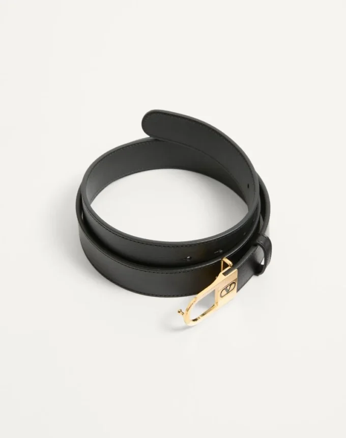 Ζώνη VLogo Signature από γυαλιστερό δέρμα μοσχαριού 30 mm με σμάλτινο λογότυπο Ζώνη VLogo Signature από γυαλιστερό δέρμα μοσχαριού 30 mm με σμάλτινο λογότυπο